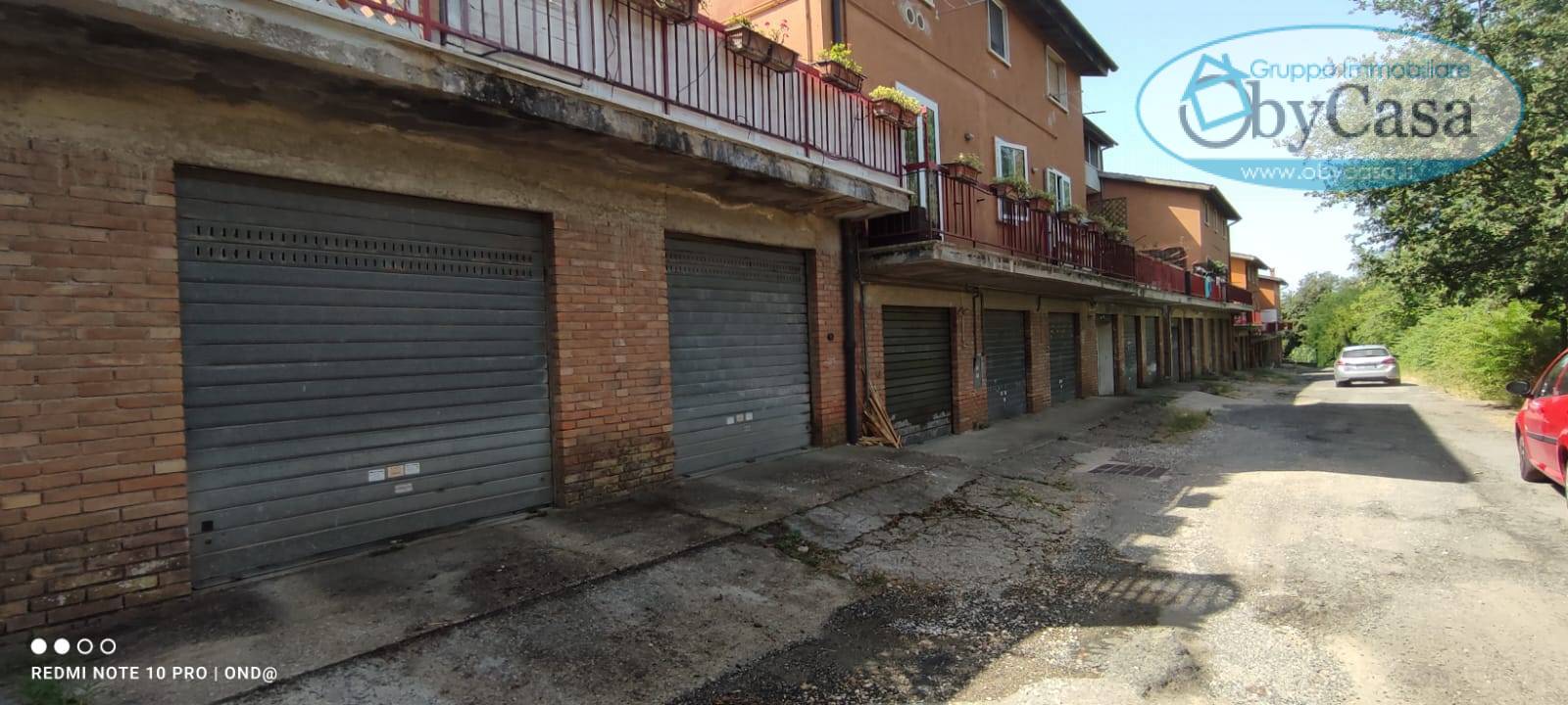 Box auto / Posto auto in vendita a Manziana, Quadroni