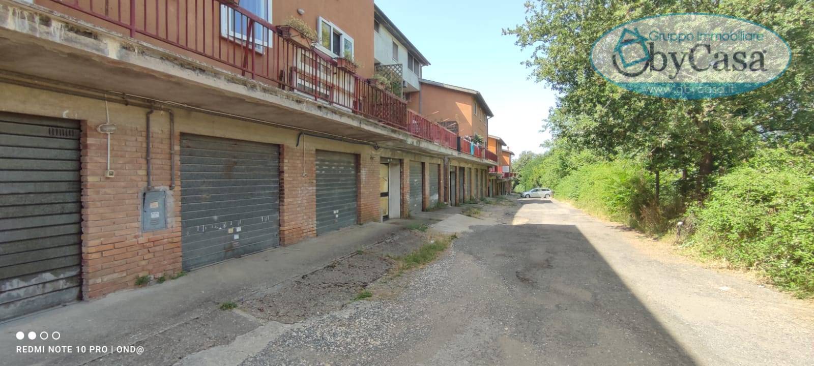 Box auto / Posto auto in vendita a Manziana, Quadroni