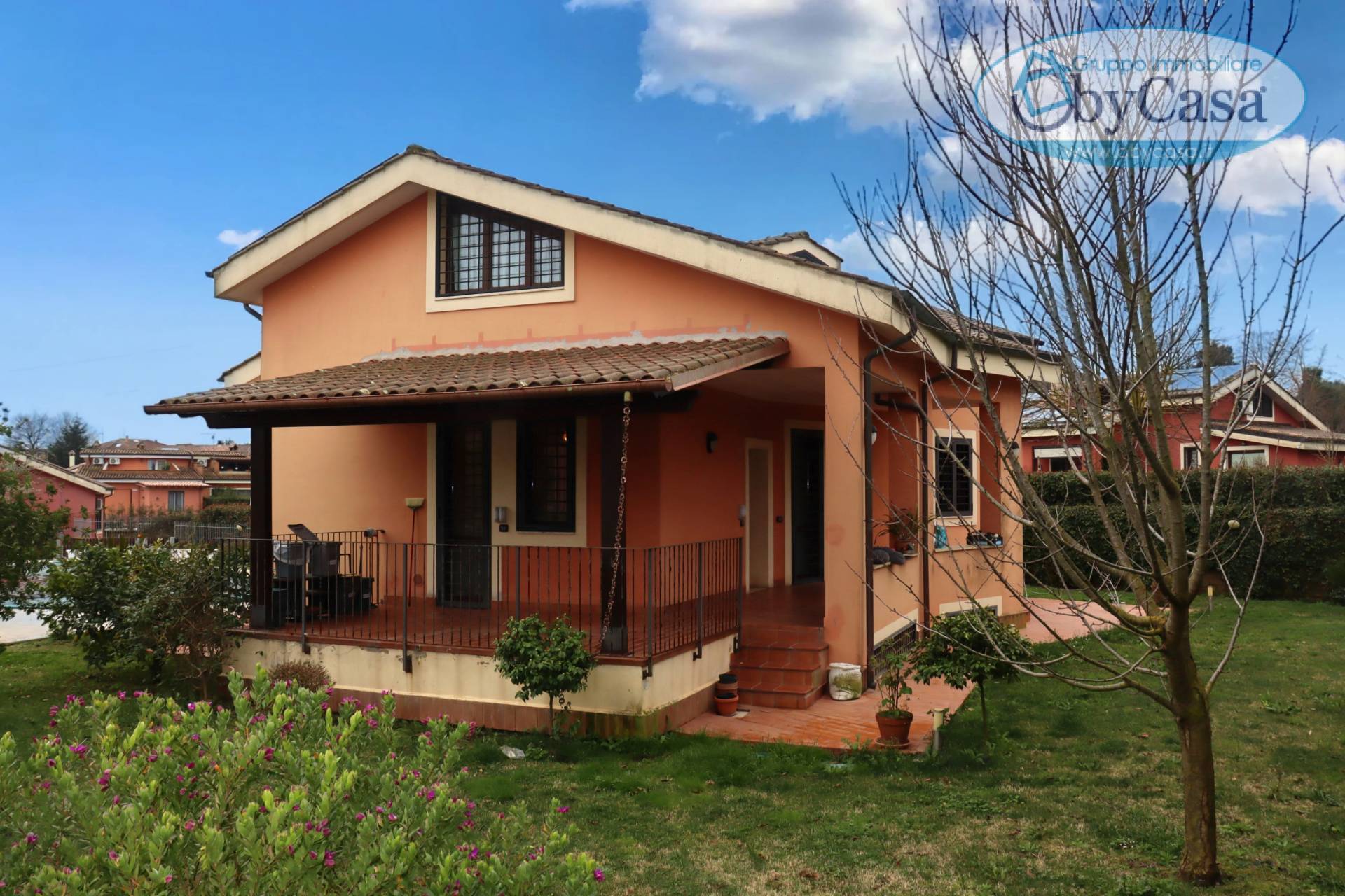 Villa in vendita a Bracciano