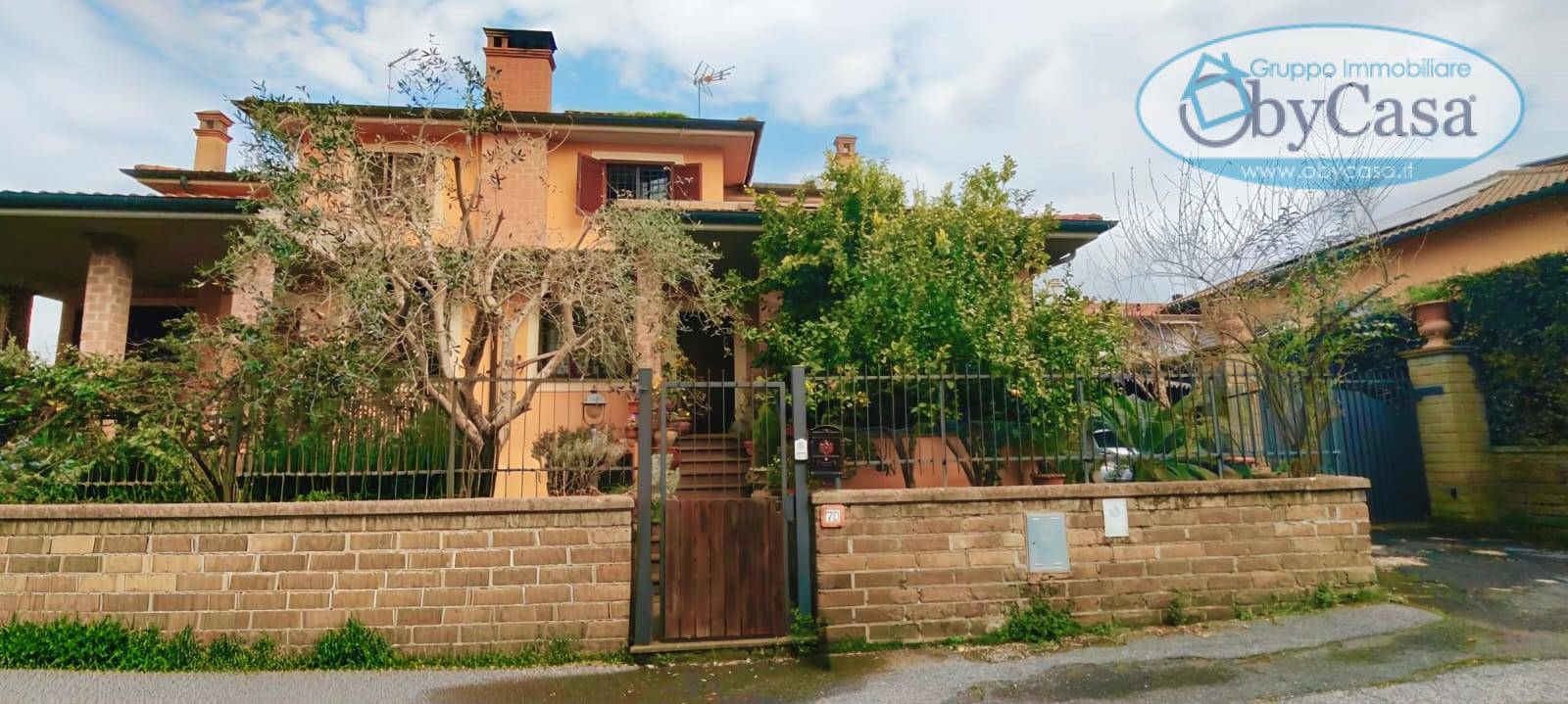 Villa Bifamiliare in vendita a Manziana, le grazie