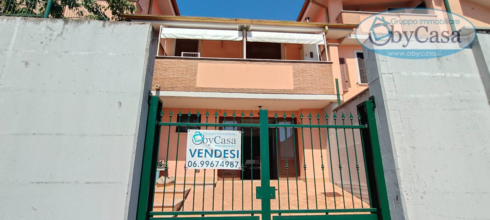 Villa Trifamiliare in vendita a Manziana, Quadroni
