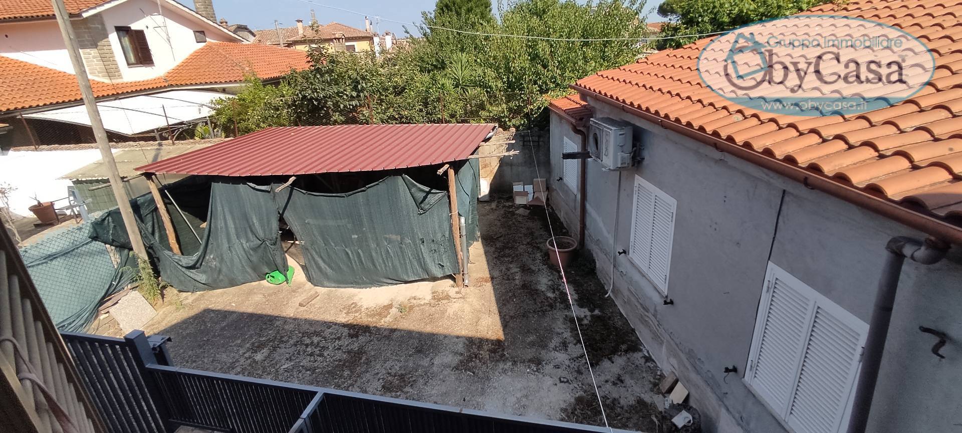 Casa Indipendente in vendita a Manziana, centro 1
