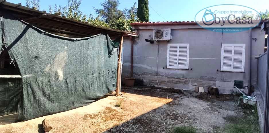 Casa Indipendente in vendita a Manziana, centro 1