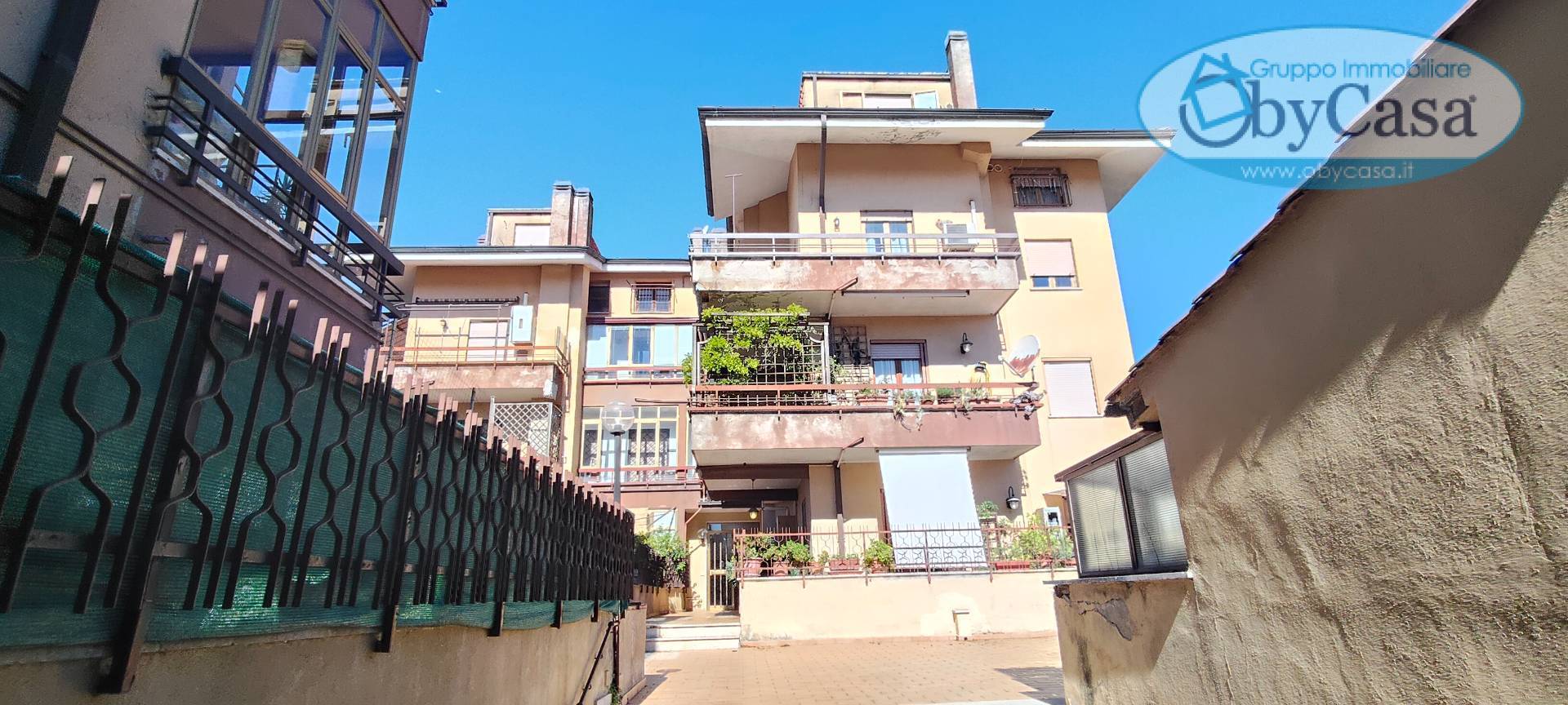 Appartamento 2 locali in vendita a Manziana, centro 1