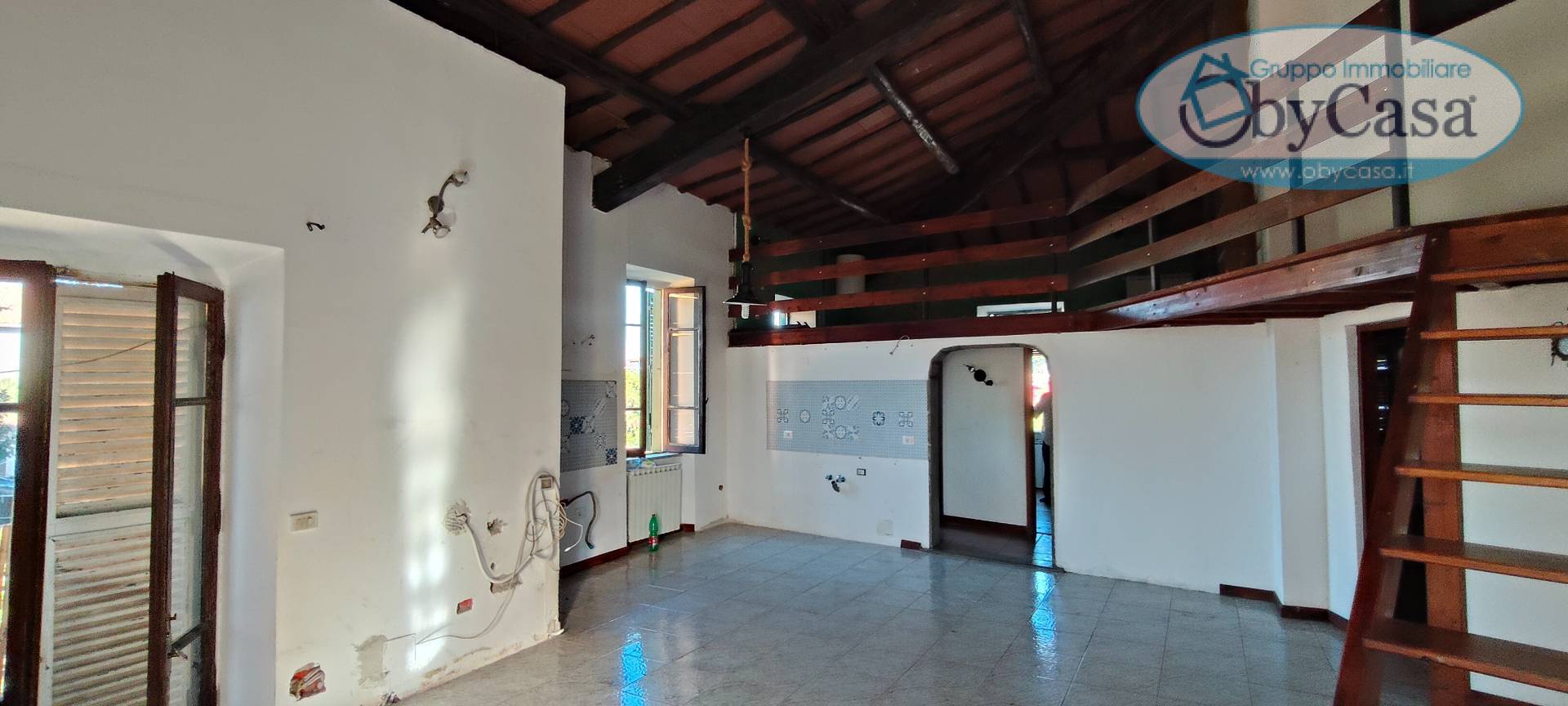 Appartamento 5 locali in vendita a Manziana, le grazie