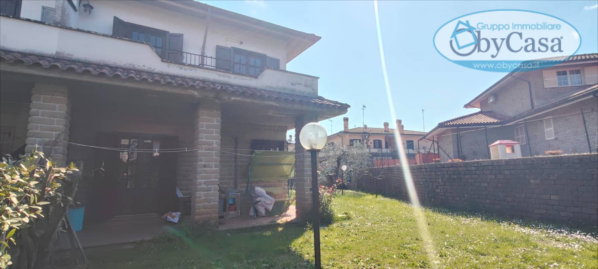 Villa Bifamiliare in vendita a Oriolo Romano