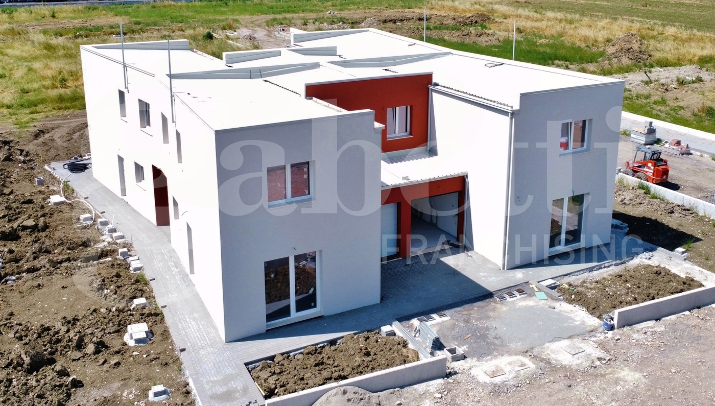 Villa con giardino a Sant'Agata Bolognese