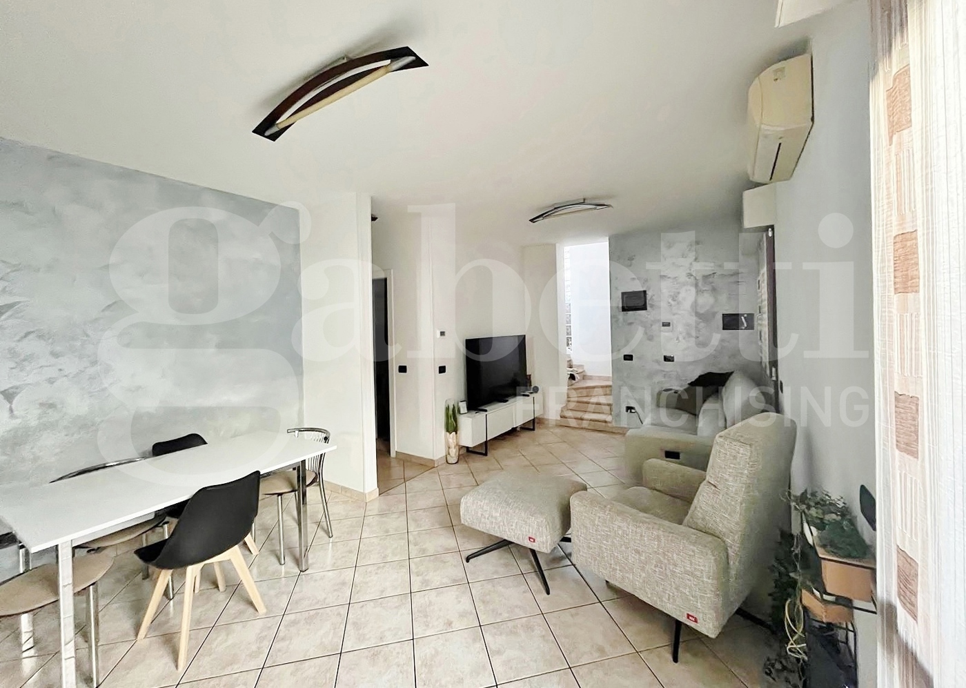 Villa con giardino a Sant'Agata Bolognese