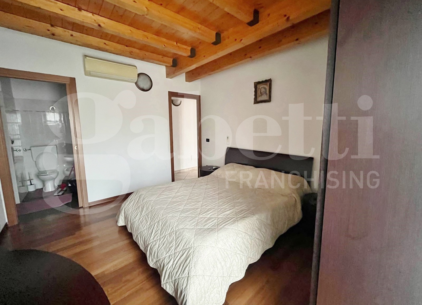 Villa con giardino a Sant'Agata Bolognese