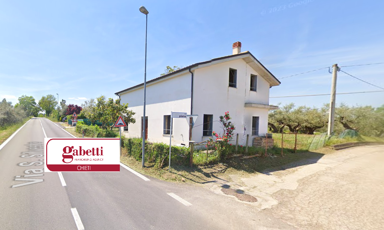 Casa indipendente con giardino a Pianella