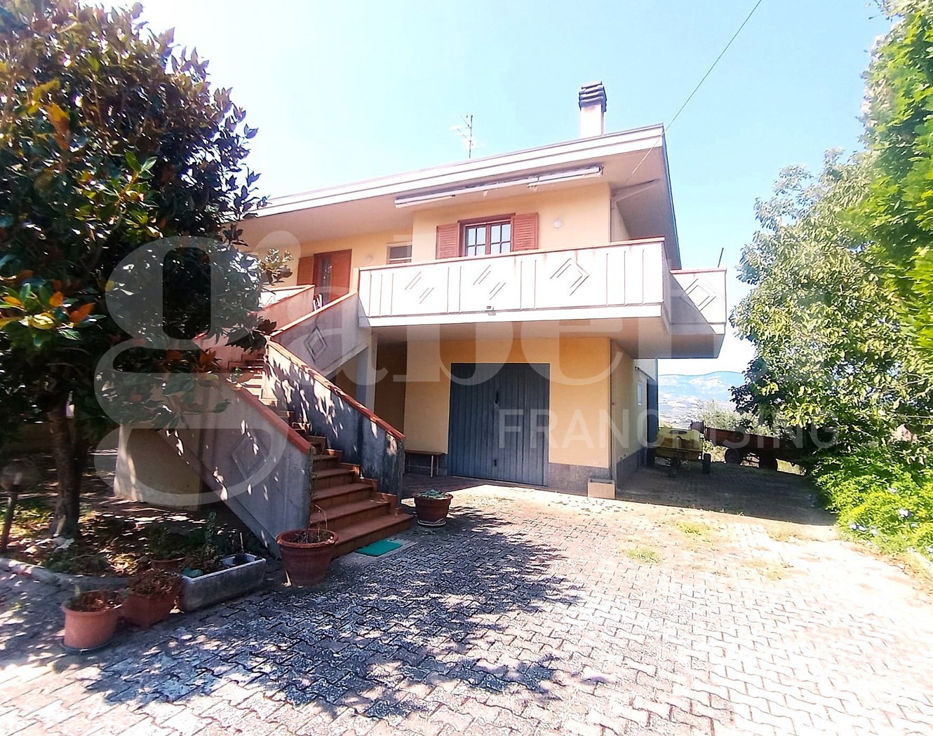 Casa indipendente con giardino a Pianella