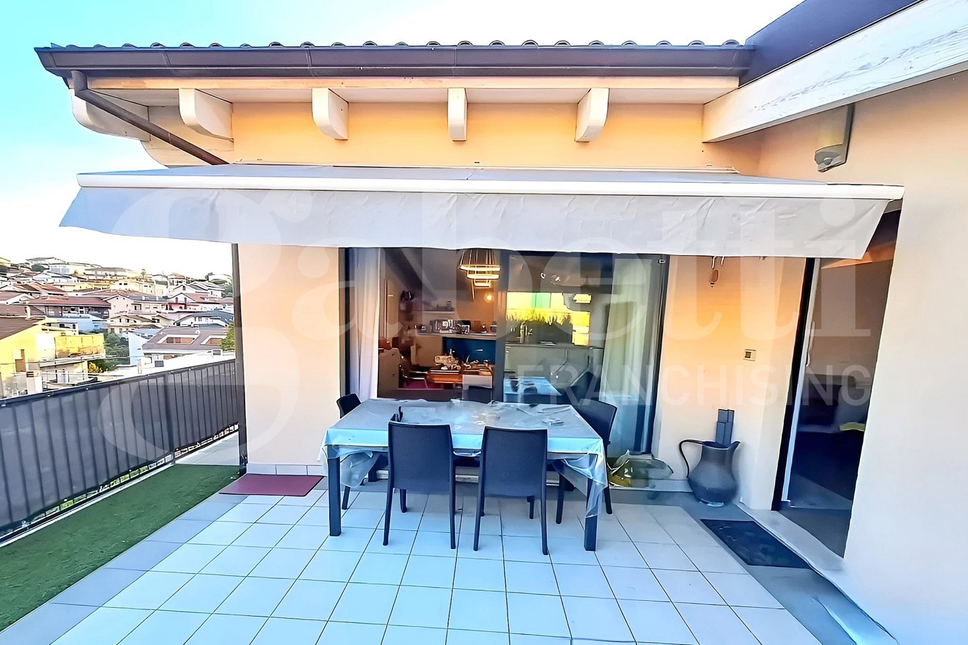 Quadrilocale in vendita a Pescara