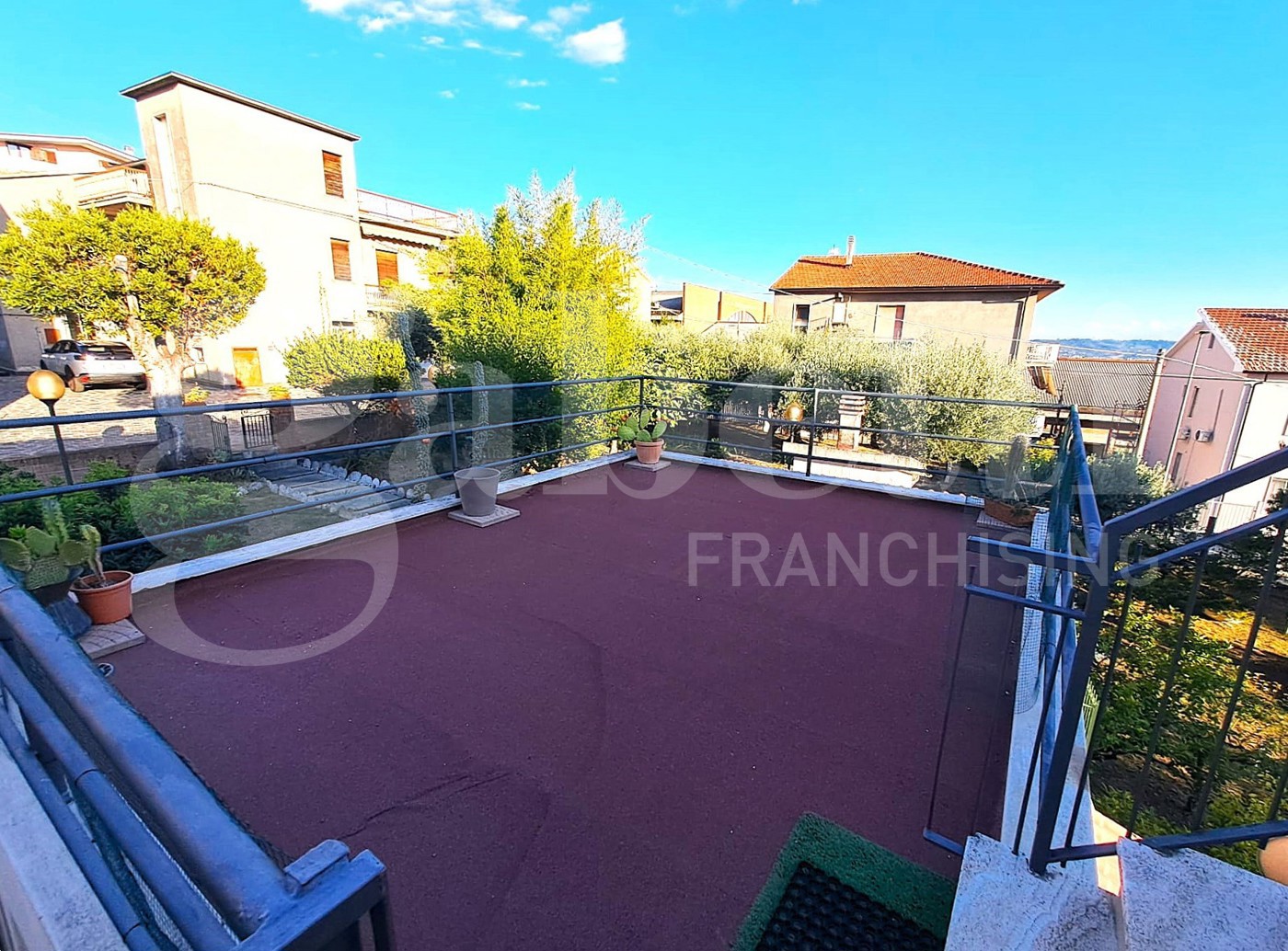 Quadrilocale in vendita a Pescara