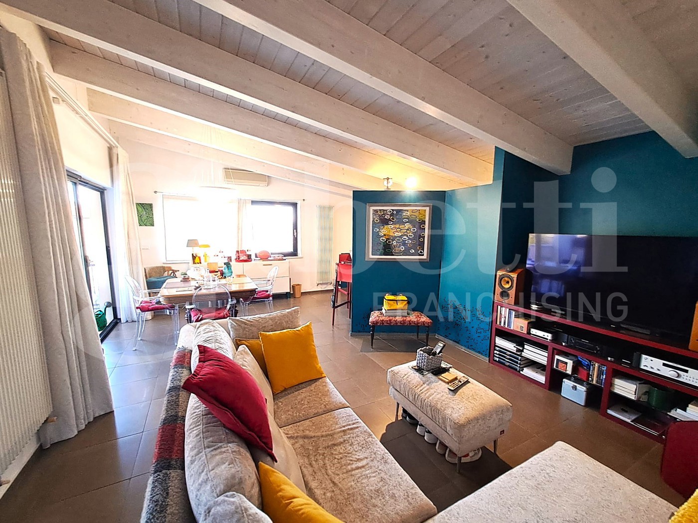 Quadrilocale in vendita a Pescara