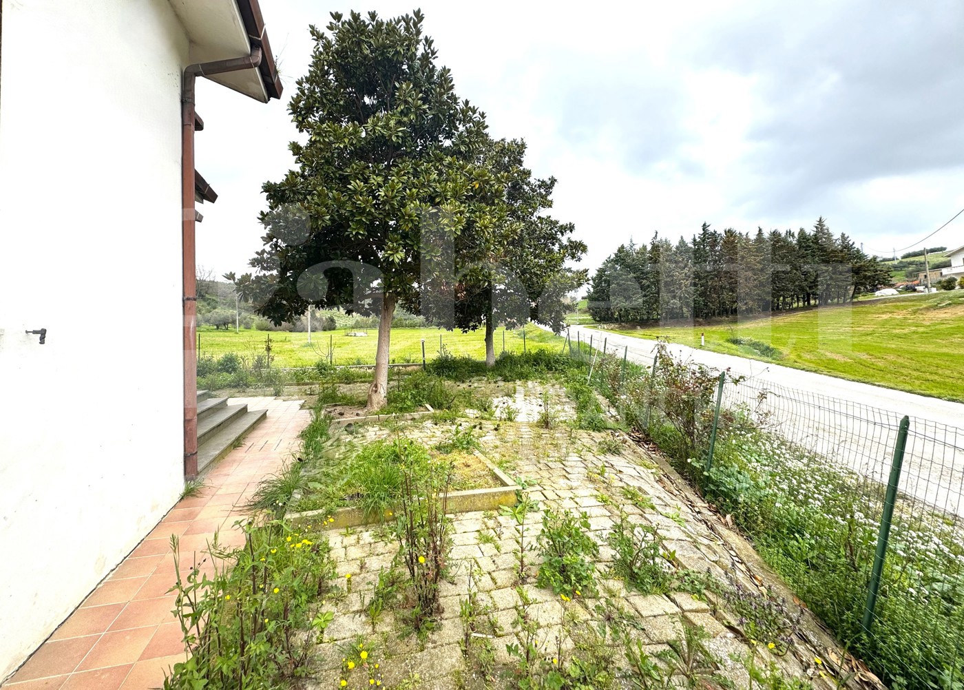 Casa indipendente con giardino a Pianella