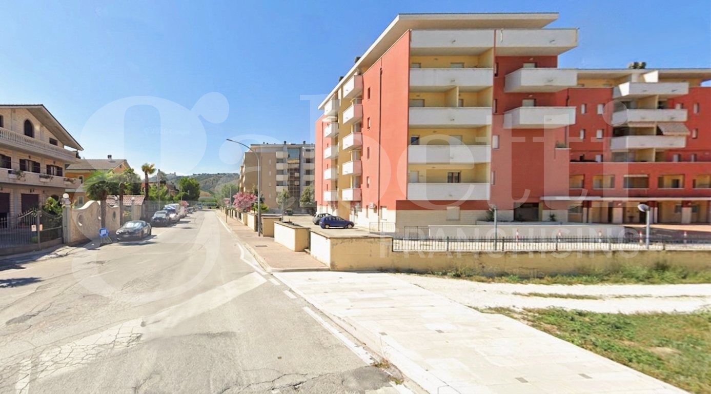 Trilocale in vendita a Manoppello