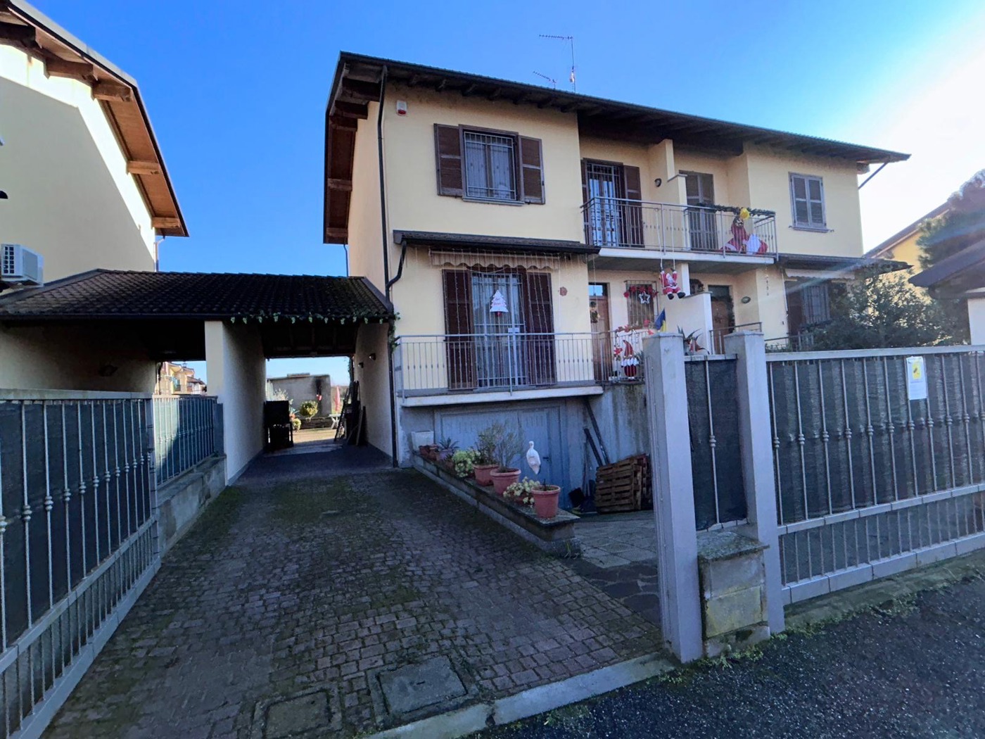 Casa indipendente con giardino a Zerbol