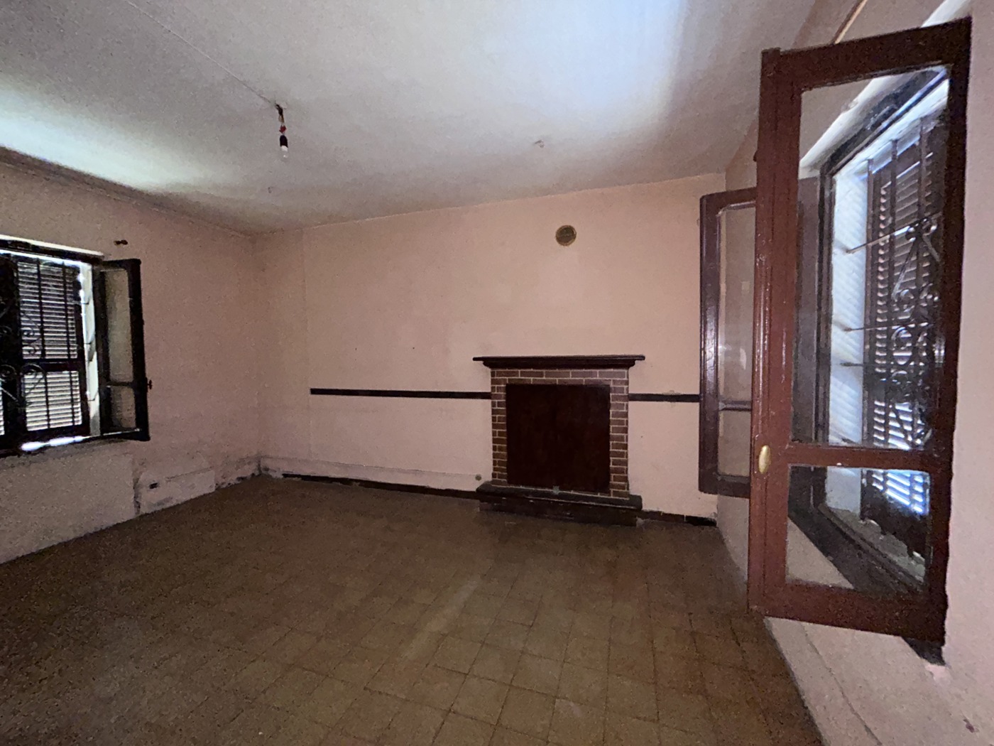 Casa indipendente in vendita a Sannazzaro de' Burgondi