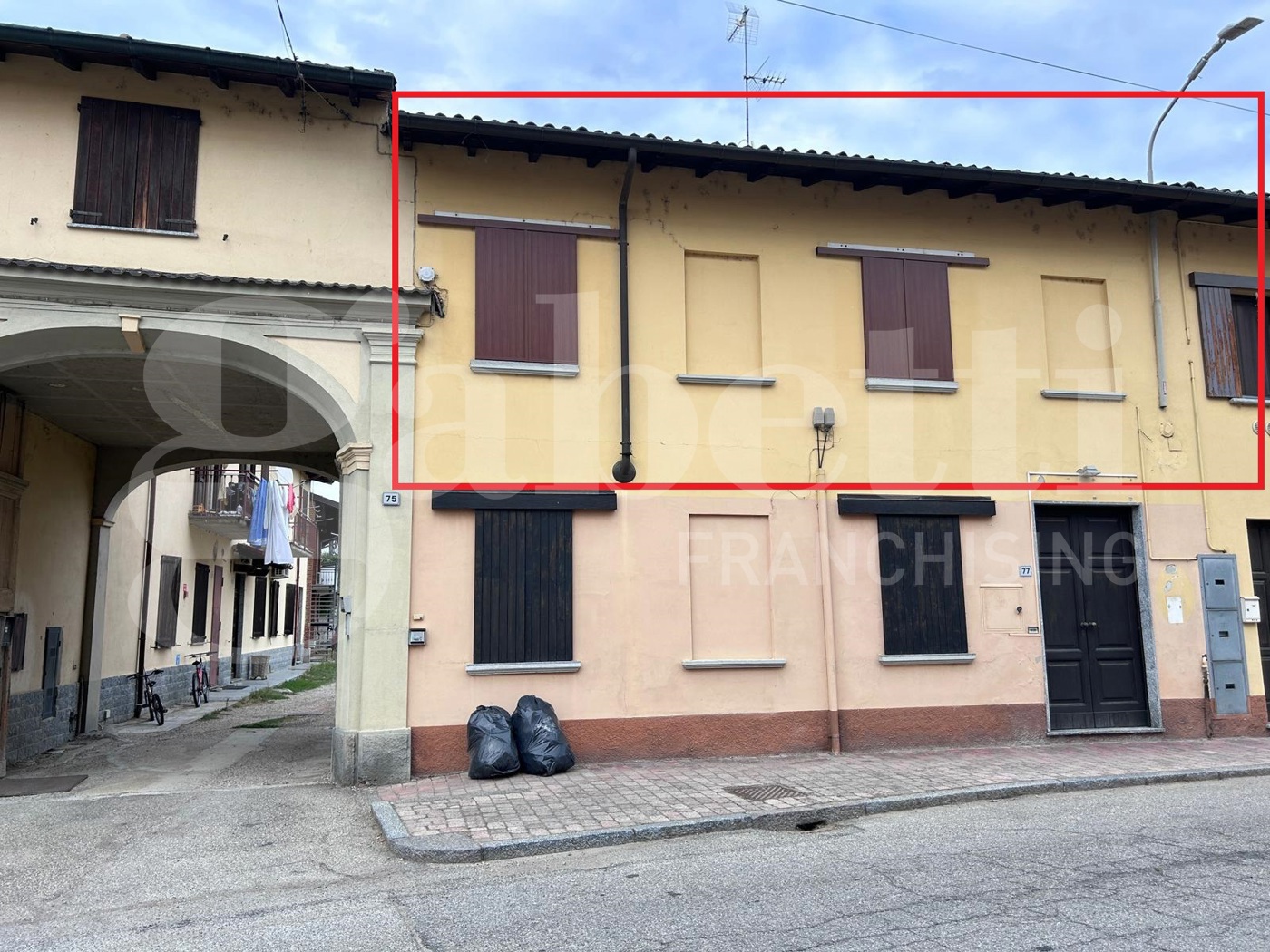 Bilocale con box a Alagna
