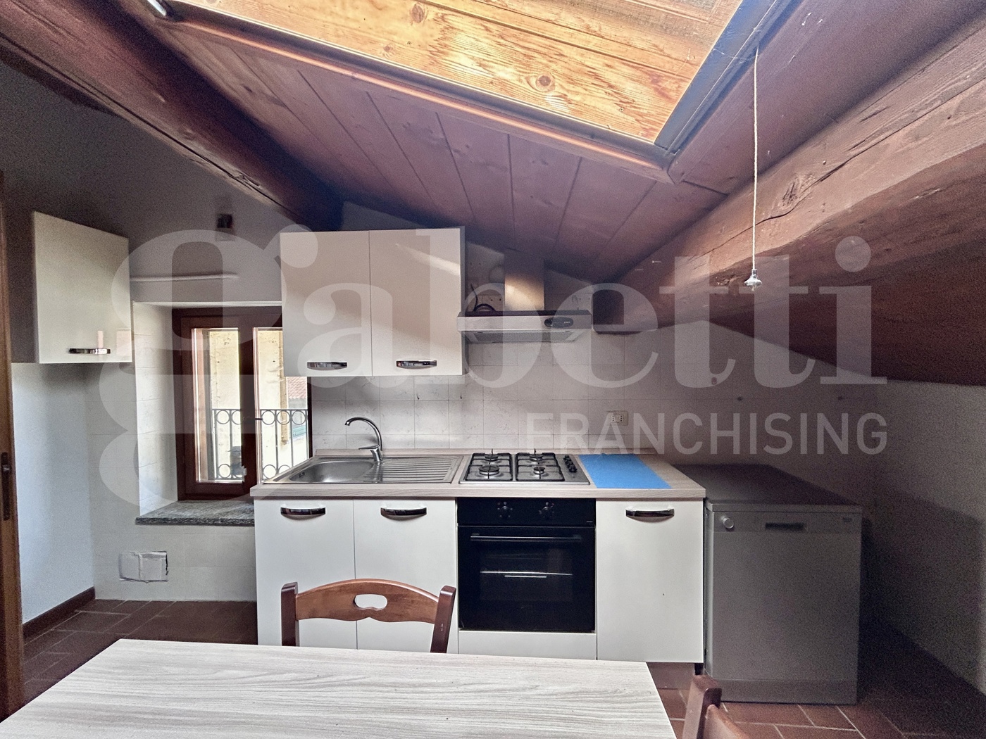 Trilocale arredato in affitto a Ottobiano