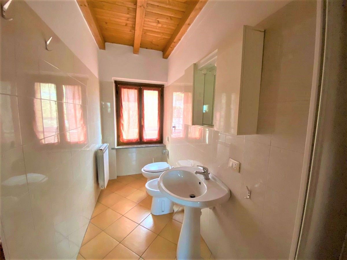 Bilocale arredato in affitto a Ferrera Erbognone