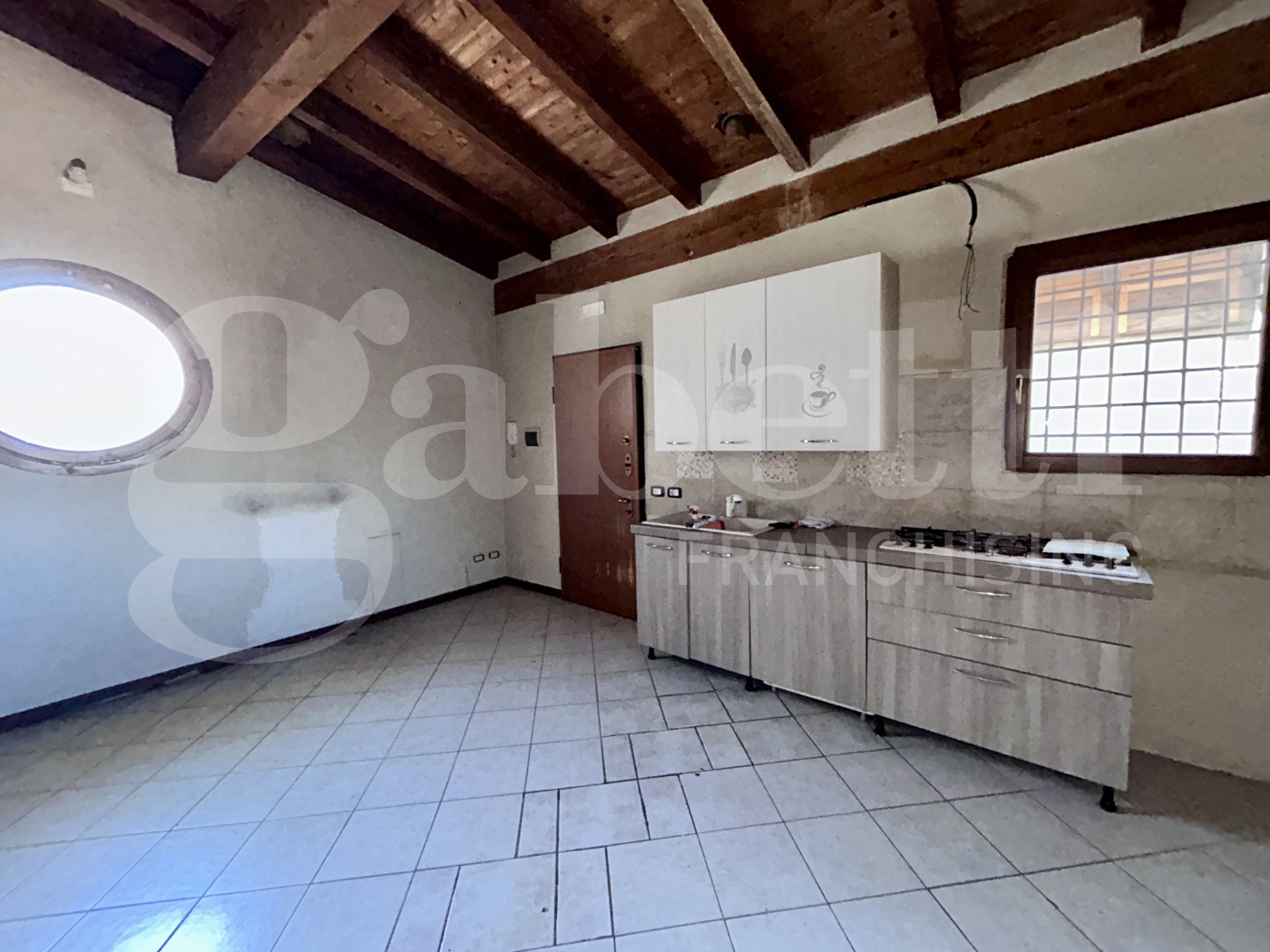 Quadrilocale in vendita a Tromello