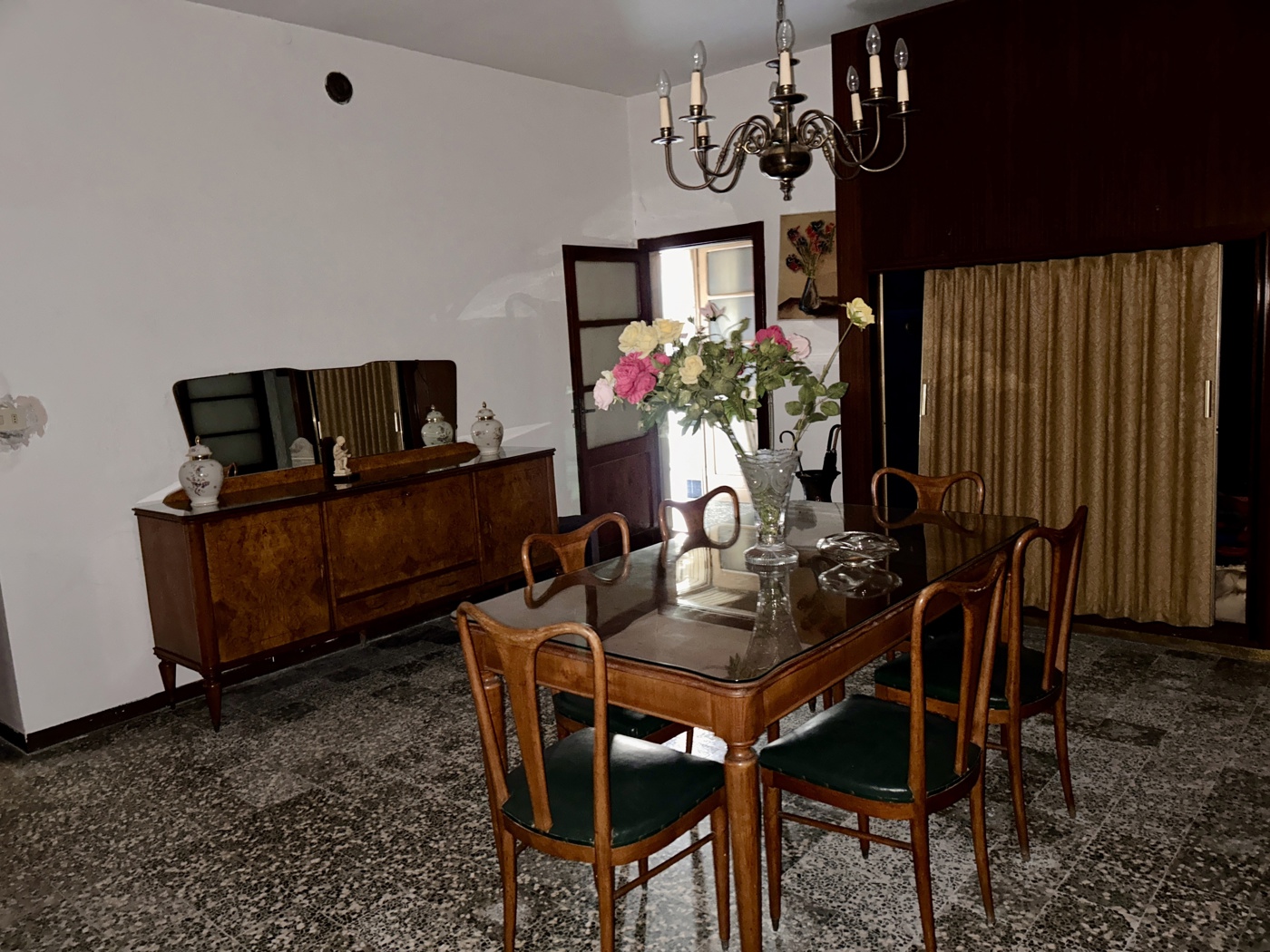 Casa indipendente da ristrutturare a Dorno