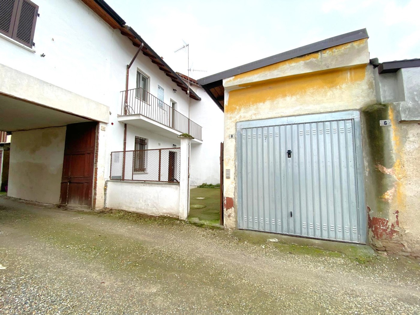 Casa indipendente con giardino a Garlasco