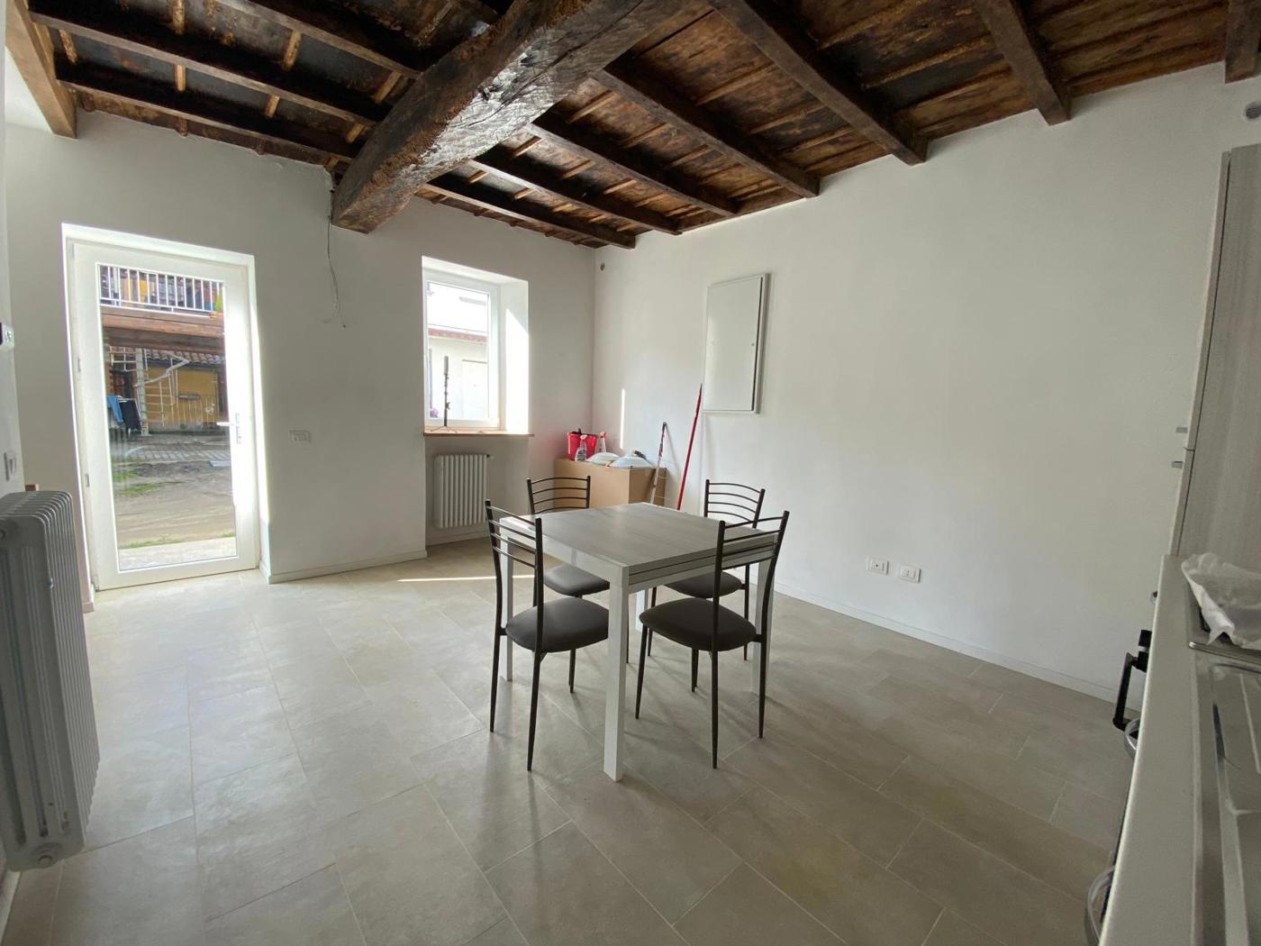 Casa indipendente arredata in affitto a Garlasco