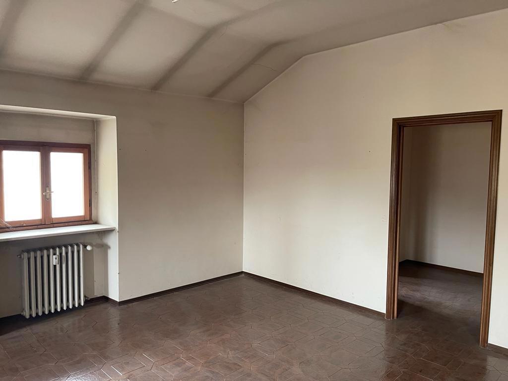 Ufficio da ristrutturare a Casei Gerola