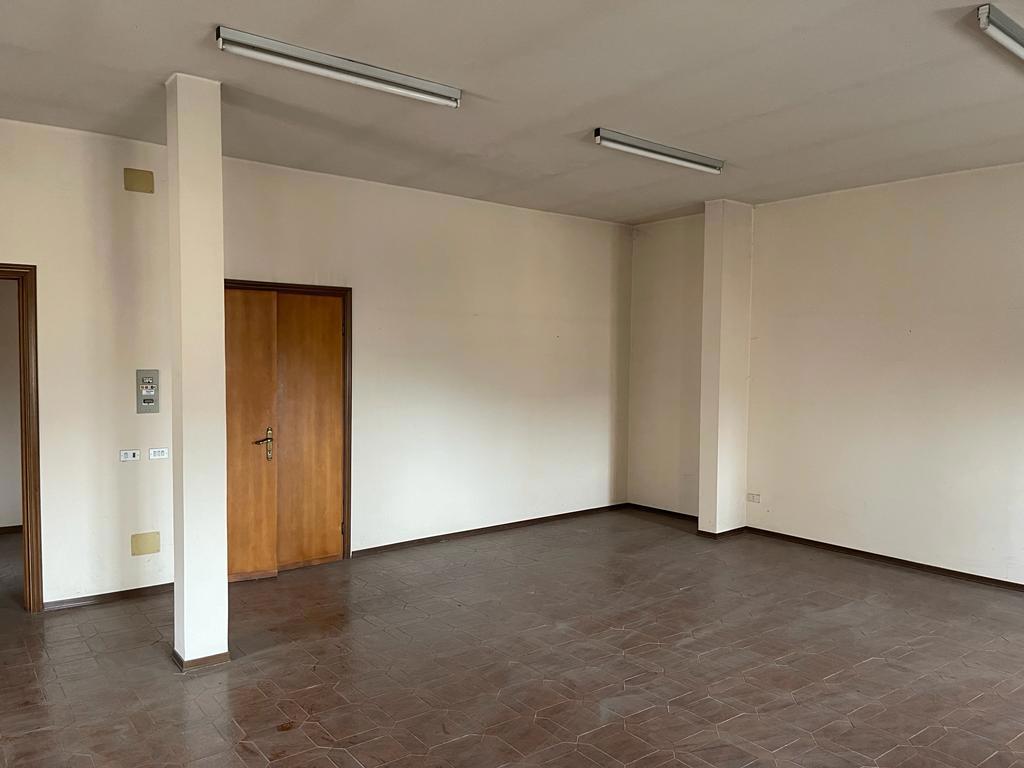 Ufficio da ristrutturare a Casei Gerola