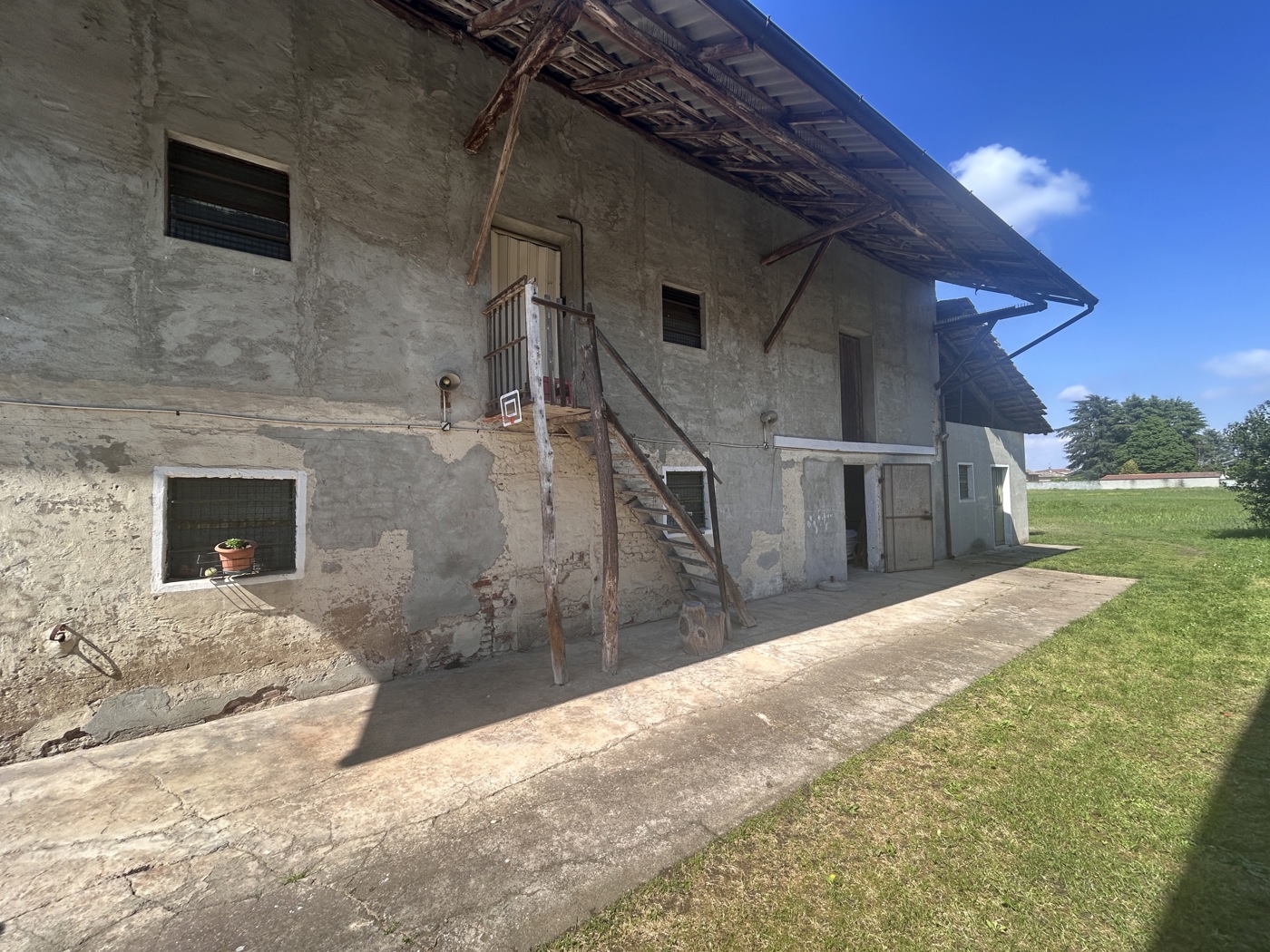 Casa indipendente con giardino a Dorno