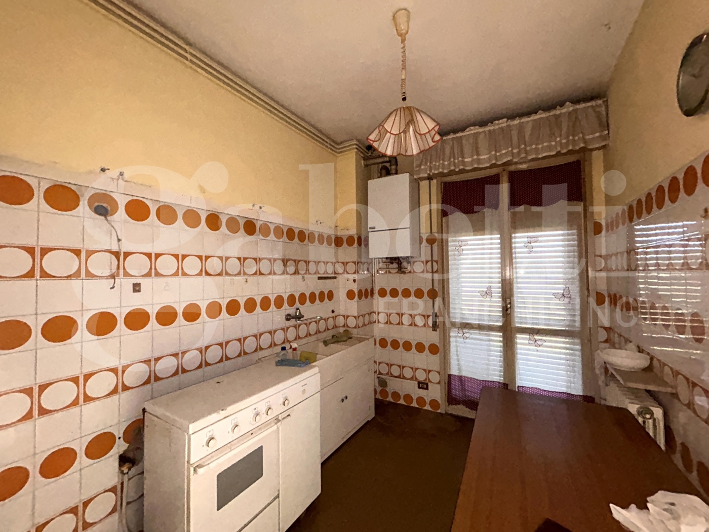 Quadrilocale da ristrutturare a Scaldasole