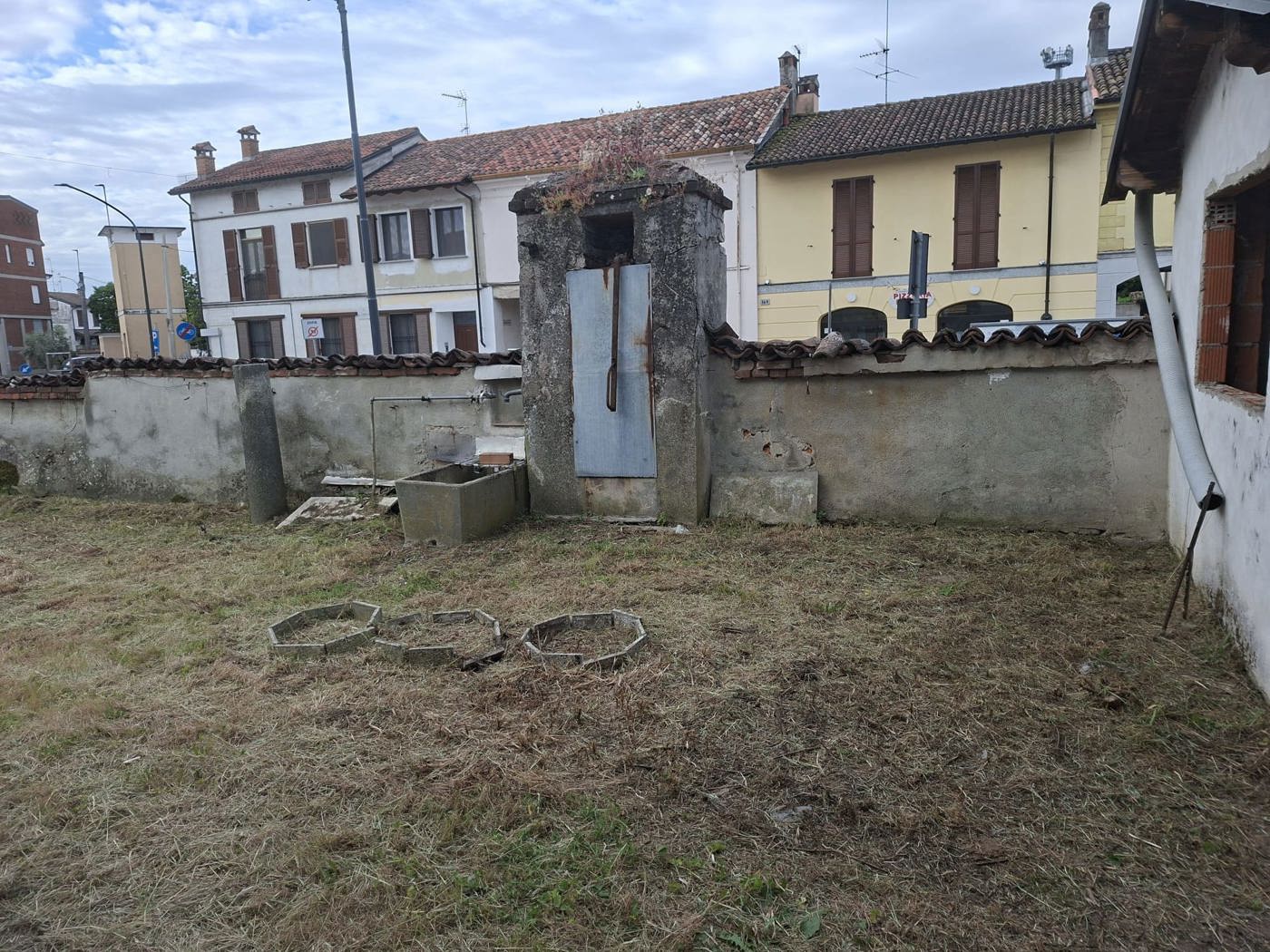 Casa indipendente con giardino a Gropello Cairoli