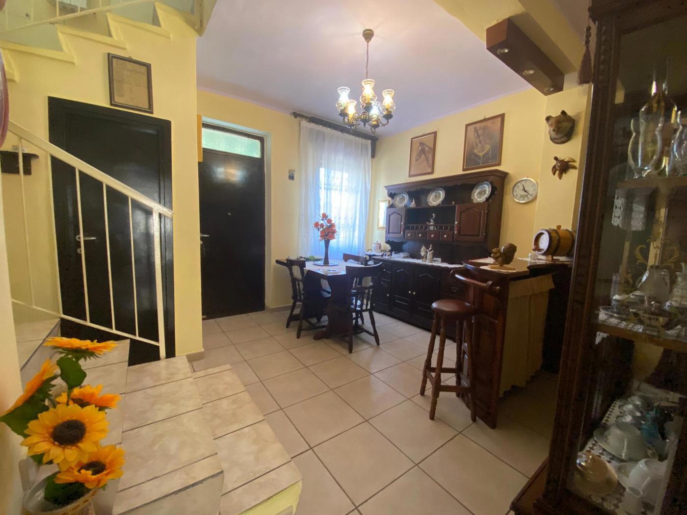 Casa indipendente in vendita a Gambol�