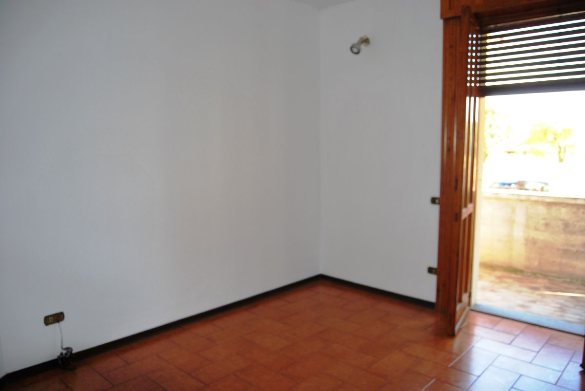 Villa Bifamiliare con giardino a Garlasco