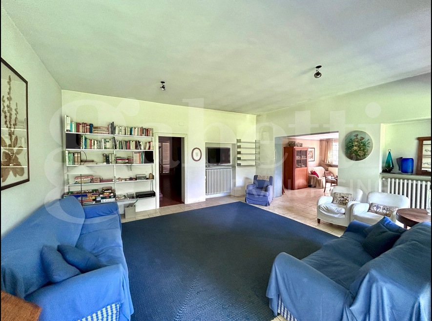 Villa con giardino a Dorno