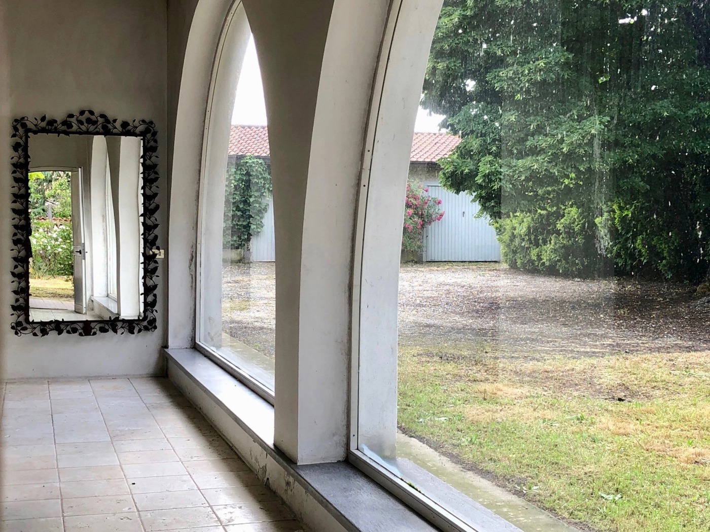 Villa con giardino a Dorno