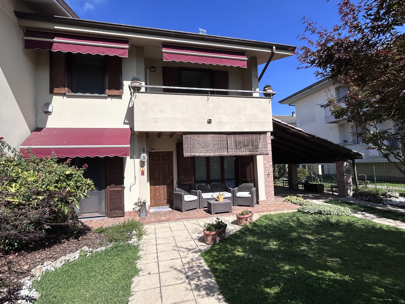 Villa con giardino a Tromello