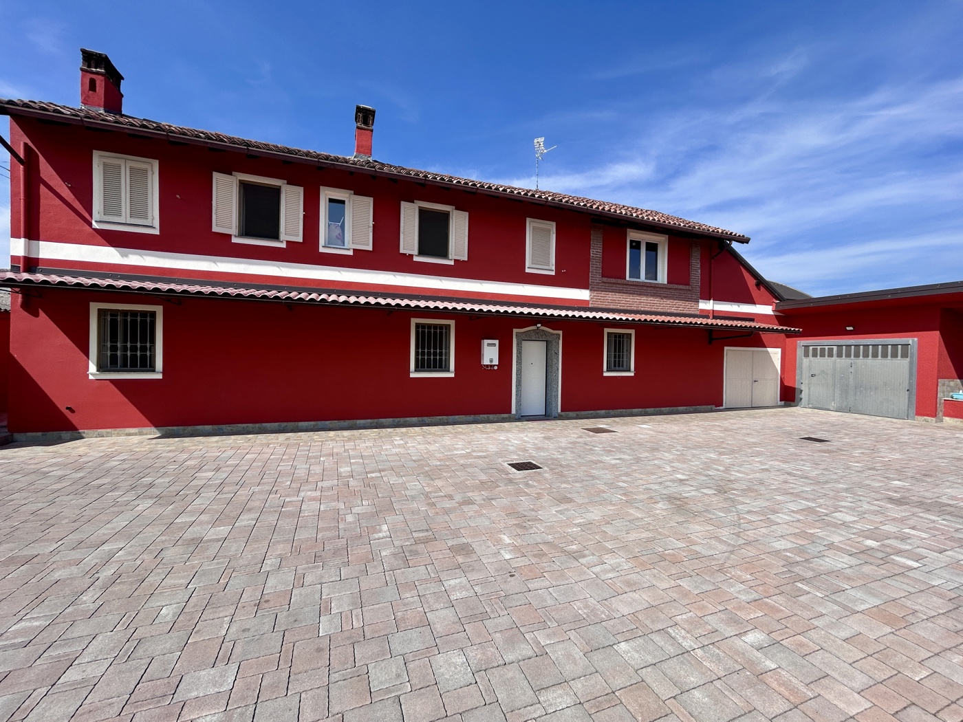 Casa indipendente in vendita a Dorno