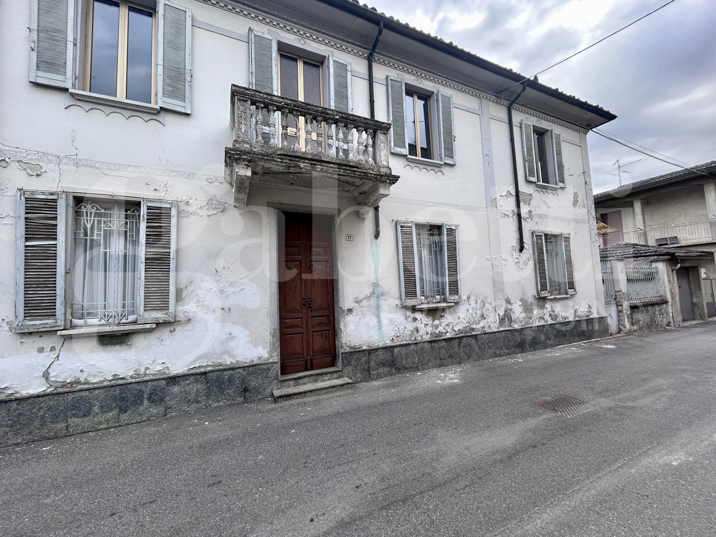 Casa indipendente con giardino a Dorno