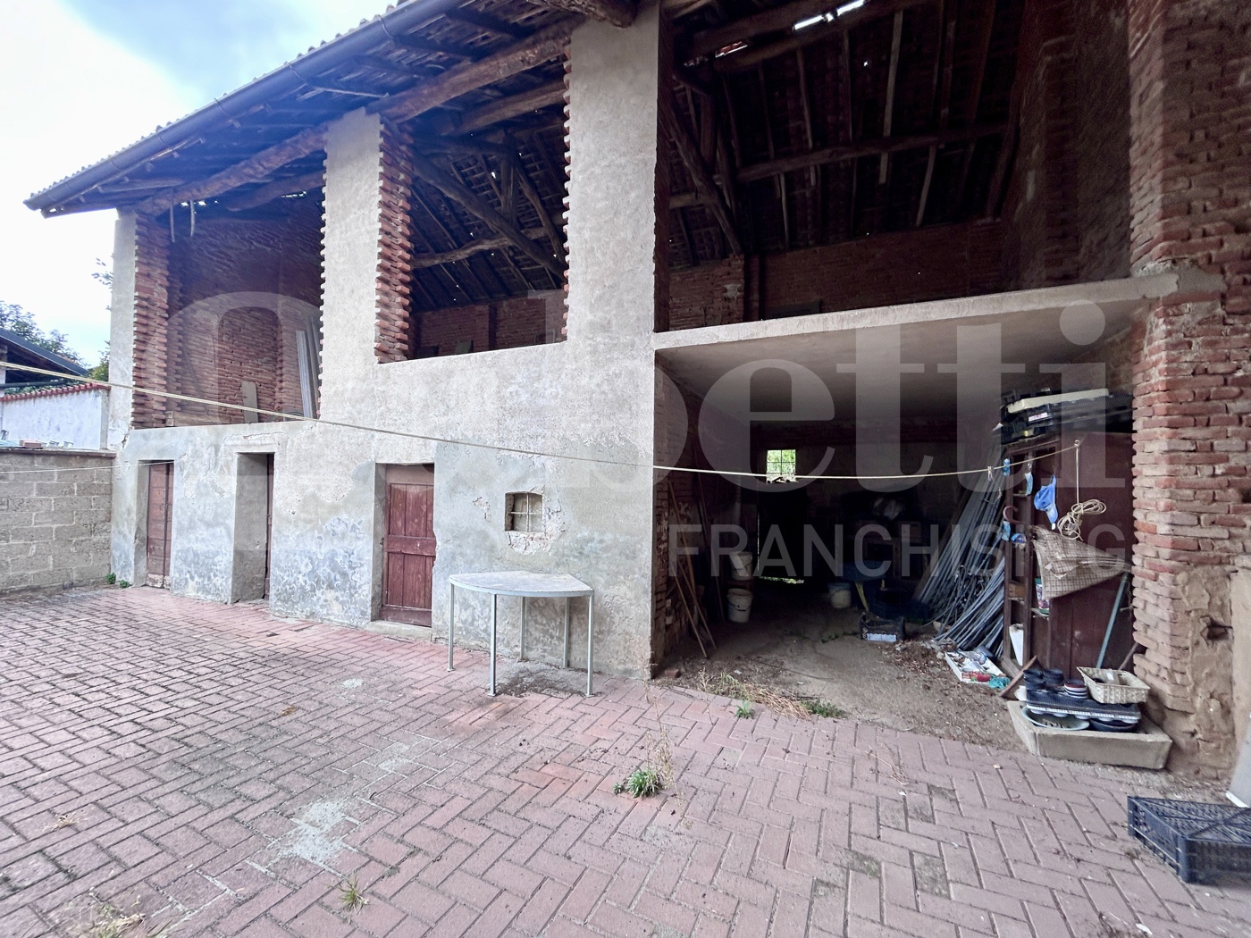 Casa indipendente con giardino a Dorno