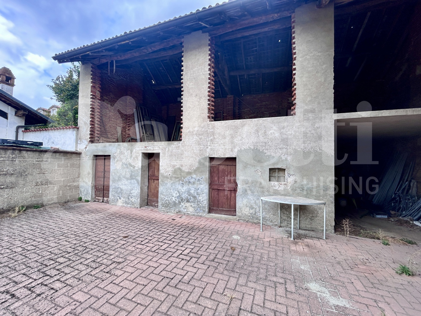 Casa indipendente con giardino a Dorno