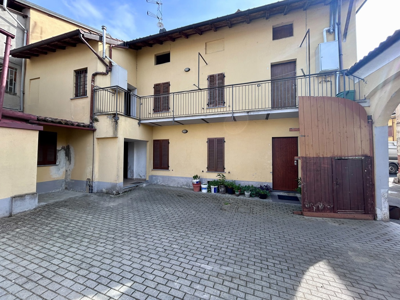 Bilocale arredato in affitto a Ferrera Erbognone