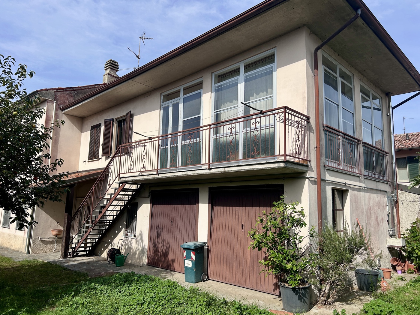 Casa indipendente con giardino a Dorno