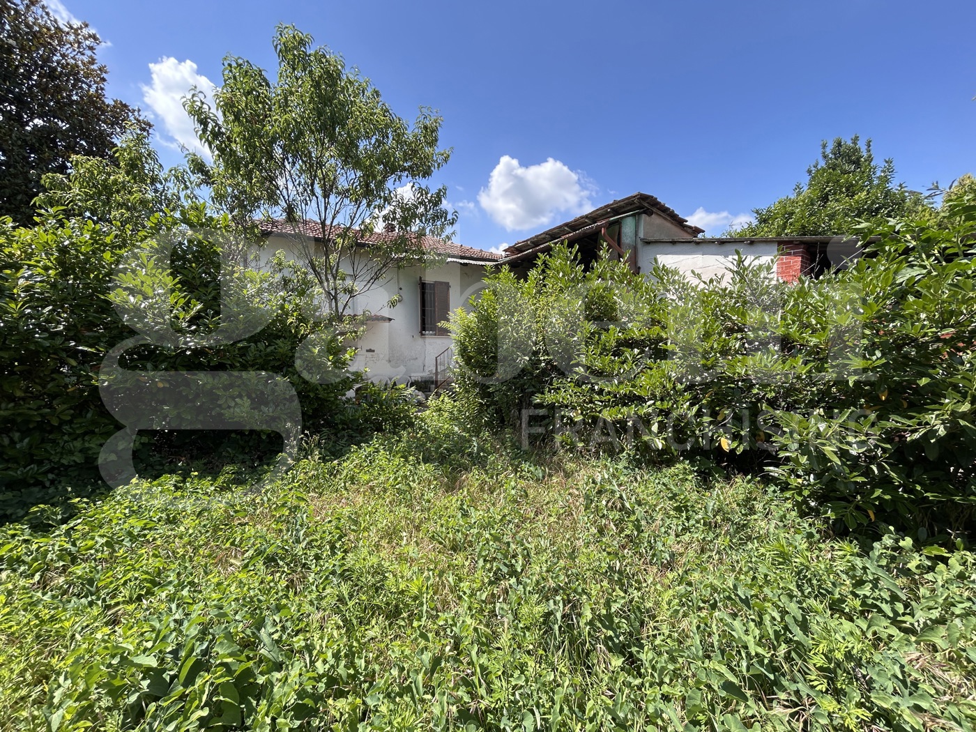 Casa indipendente con giardino a Garlasco