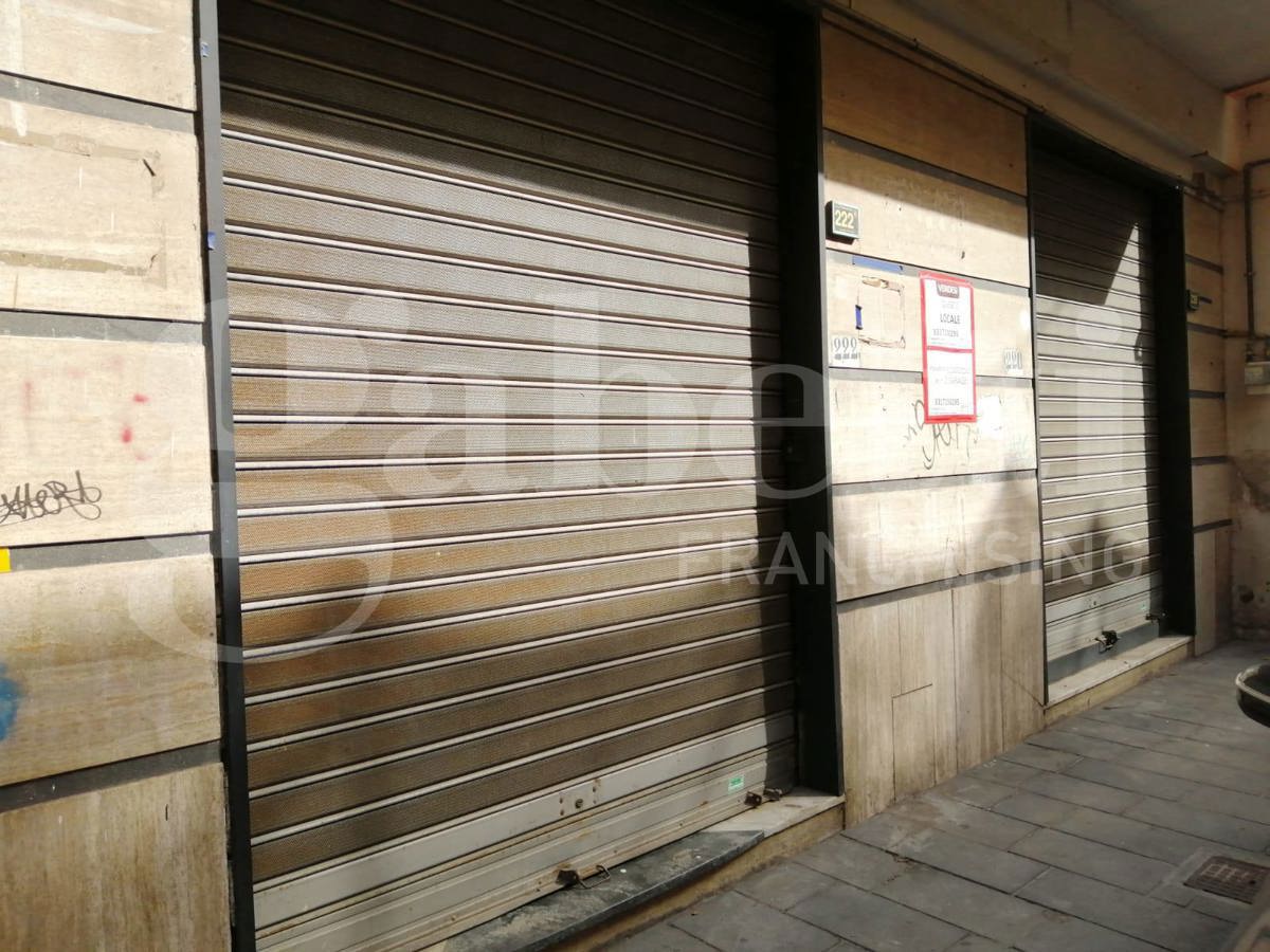 Box/Garage 30mq in vendita a Nocera Inferiore