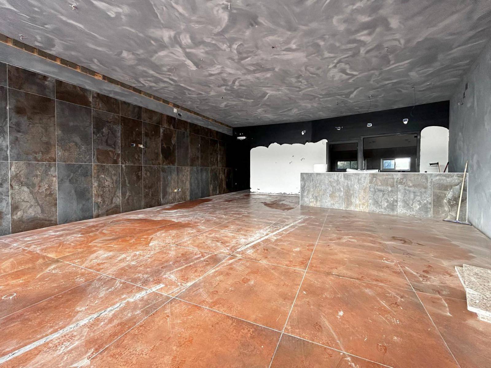 Commerciale in affitto a San Paolo Bel Sito