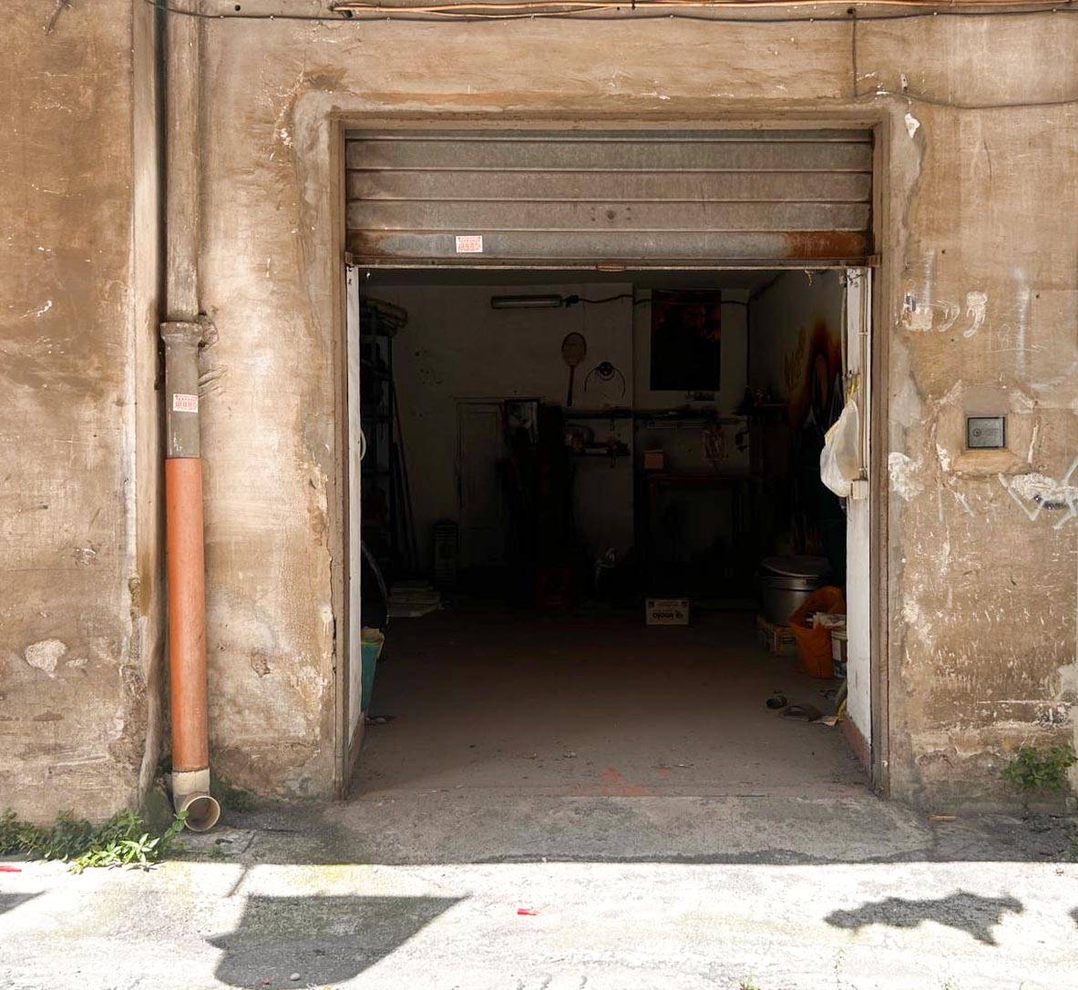 Box o garage in vendita a Nola