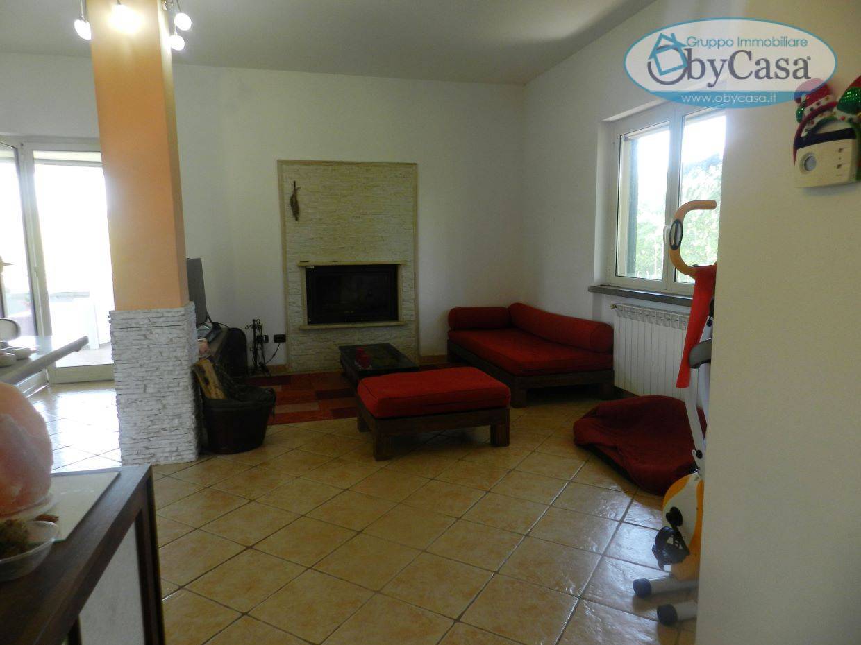 Villa in vendita a Manziana